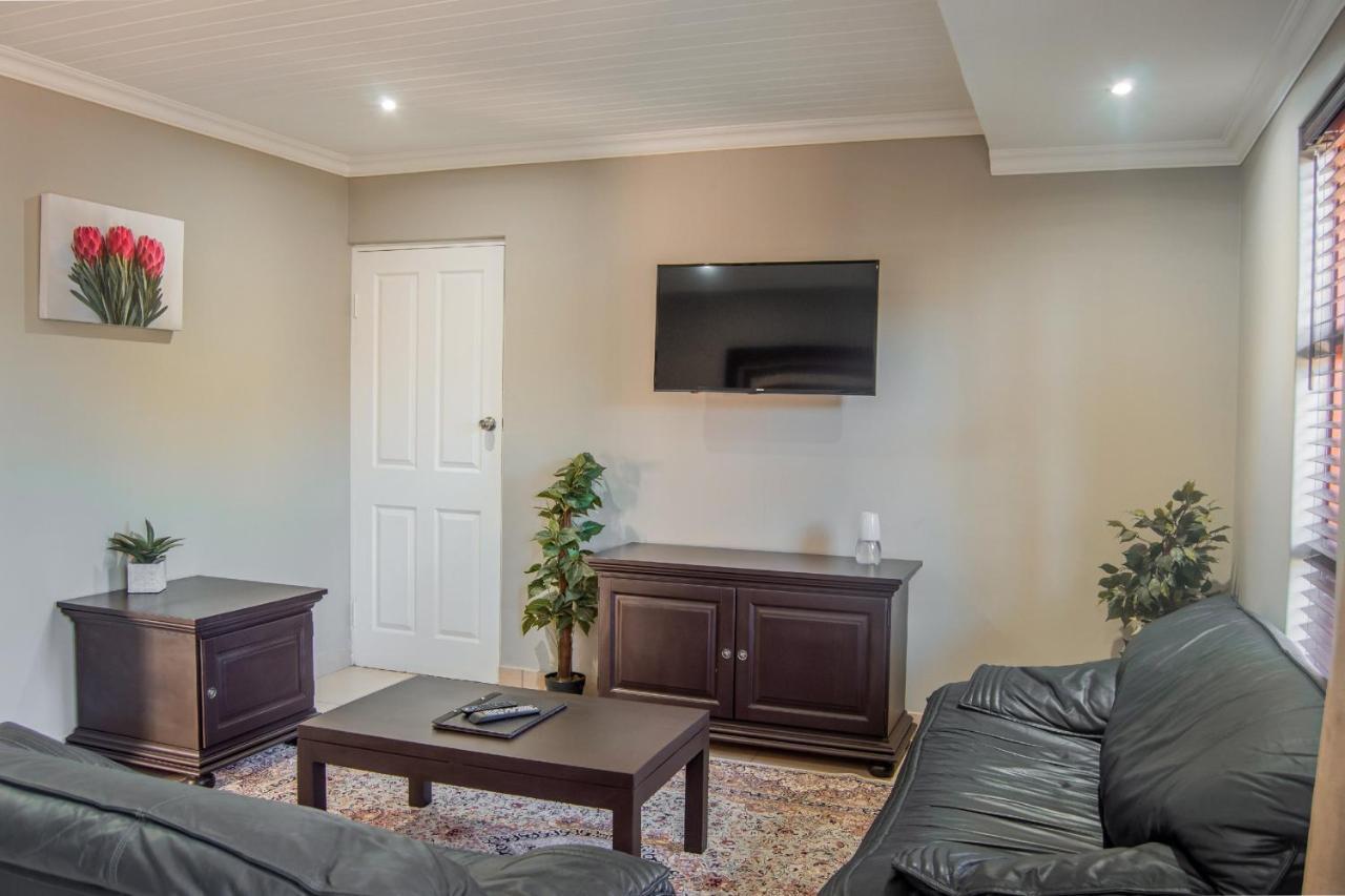 Ruslamere Hotel And Conference Centre Durbanville Ngoại thất bức ảnh